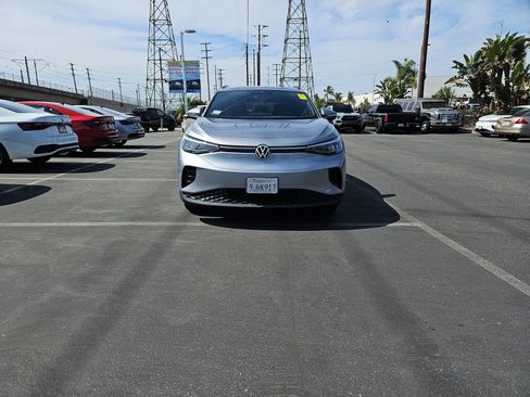 Certified 2023 Volkswagen ID.4 Pro image 2