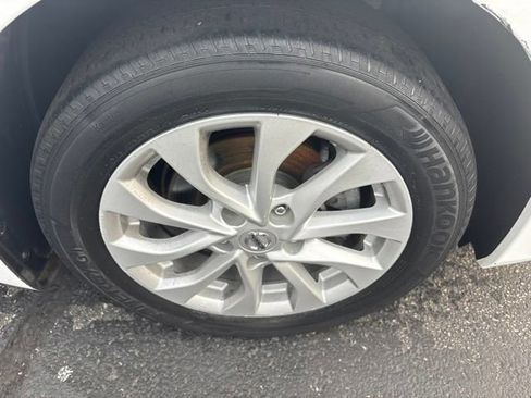 Used 2018 Nissan Sentra SV FWD image 27