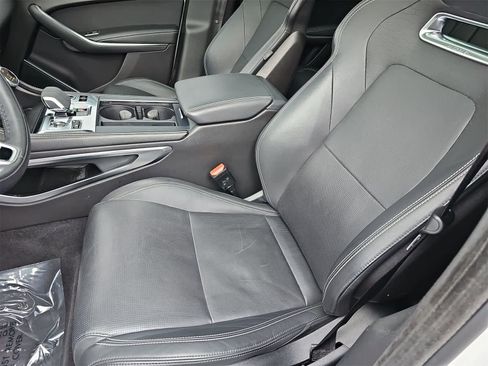 Used 2024 Jaguar F-PACE R-Dynamic S image 15