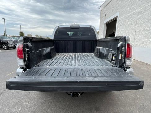 Used 2023 Toyota Tacoma TRD Sport AWD/4WD image 27