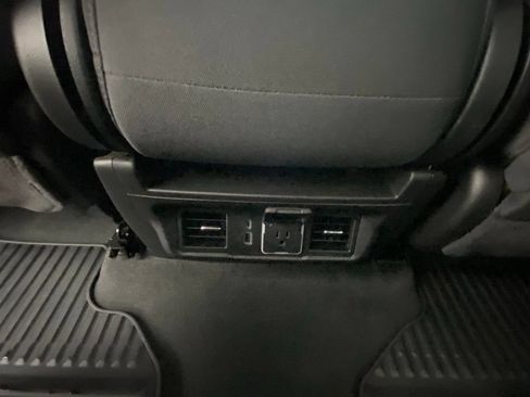 Used 2024 GMC Sierra 1500 SLE RWD image 24