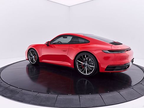 Used 2020 Porsche 911 Carrera 4S AWD/4WD image 13