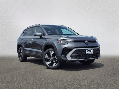 New 2026 Volkswagen Taos SE
