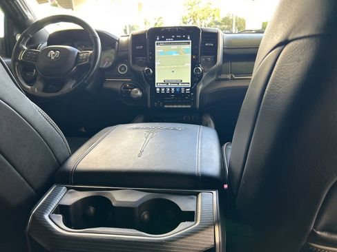 Used 2019 RAM 2500 Limited image 31