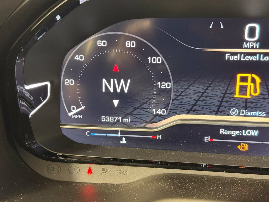 Used 2022 GMC Yukon Denali AWD/4WD image 18