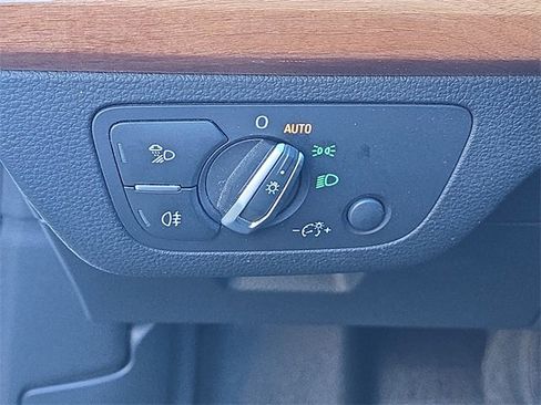 Used 2021 Audi Q5 2.0T Premium Plus image 29