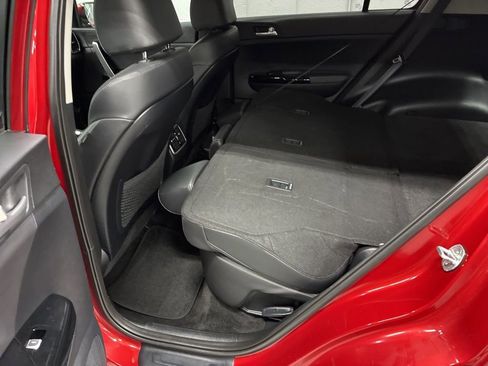 Used 2022 Kia Sportage EX image 25