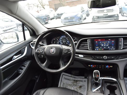 Used 2021 Buick Enclave Avenir w/ Avenir Technology Package image 13