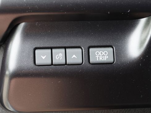 Used 2024 Lexus UX 250h FWD w/ Premium Package image 14