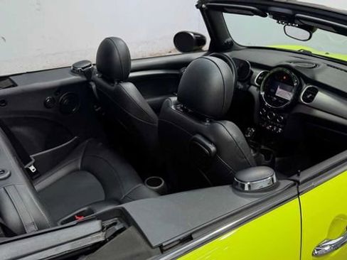 Used 2022 MINI Cooper S image 38