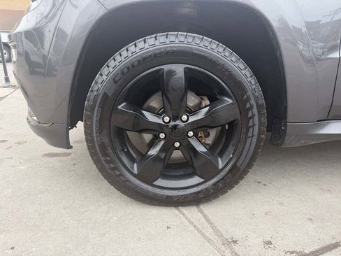 Used 2015 Jeep Grand Cherokee High Altitude image 9