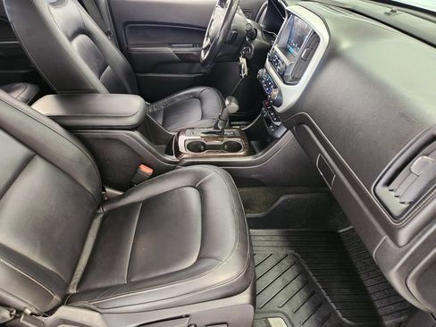 Used 2017 GMC Canyon SLT w/ Trailering Package RWD image 14
