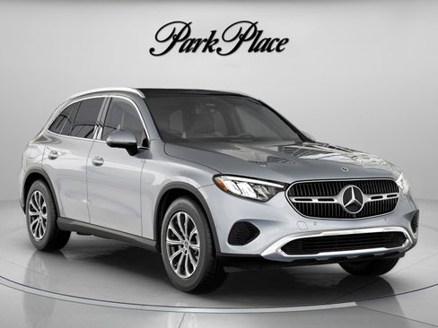 Used 2026 Mercedes-Benz GLC 300 image 33