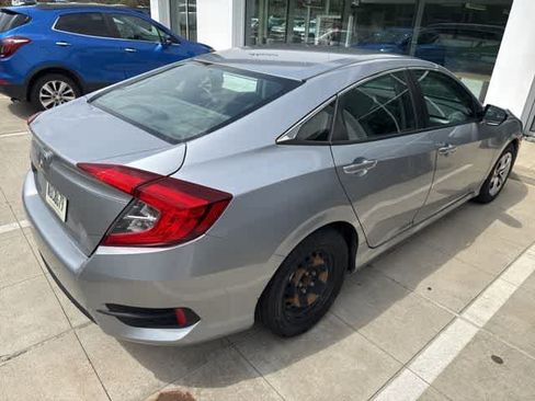 Used 2018 Honda Civic LX image 6