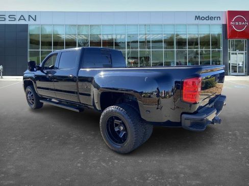 Used 2016 Chevrolet Silverado 3500 LTZ w/ Duramax Plus Package image 6