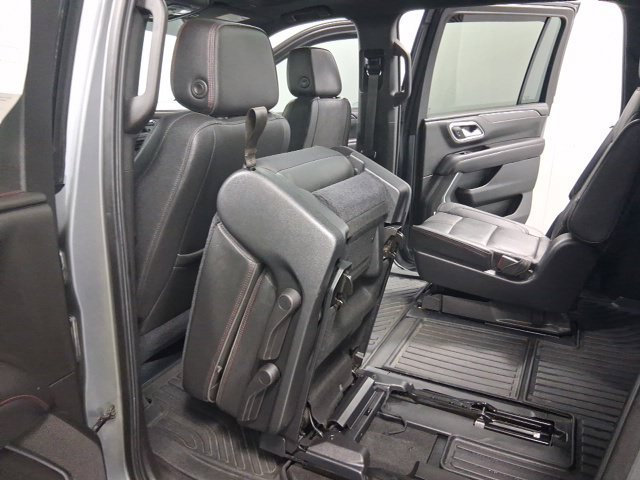 Used 2021 Chevrolet Suburban RST w/ Luxury Package AWD/4WD image 21