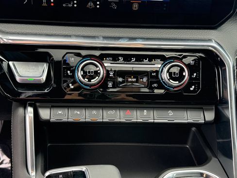 New 2026 GMC Sierra 1500 Denali AWD/4WD image 23