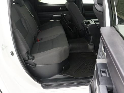 Used 2025 Toyota Tundra SR5 AWD/4WD image 33