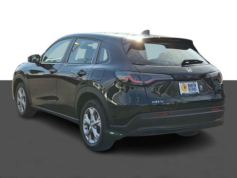 Certified 2023 Honda HR-V LX image 4