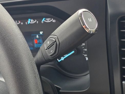 New 2025 Ford F450 XLT image 15