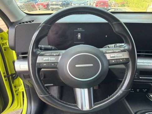 Used 2024 Hyundai Kona SEL AWD/4WD image 16