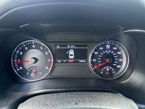 Used 2022 Kia Forte LXS image 10