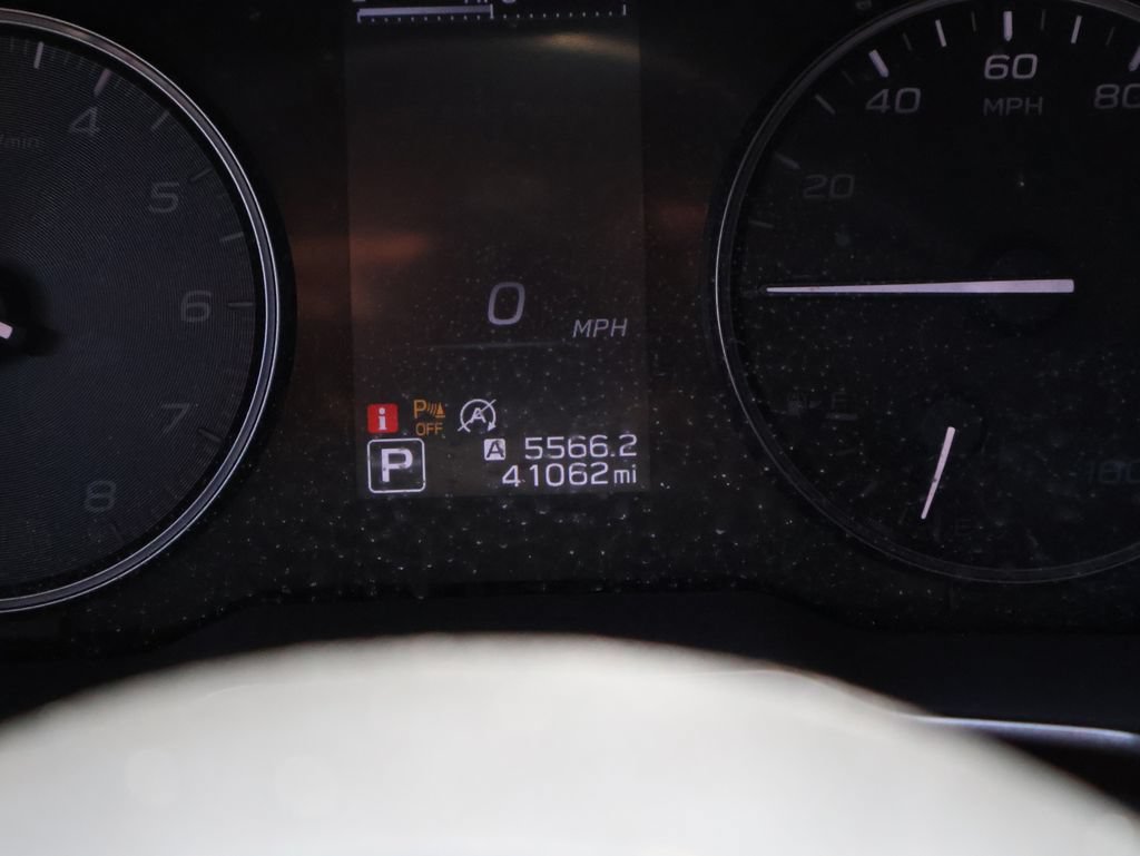 Used 2025 Subaru Outback Onyx Edition AWD/4WD image 30