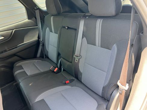 Used 2025 Chevrolet Blazer LT image 33