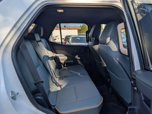 Used 2025 Toyota 4Runner Trailhunter image 12