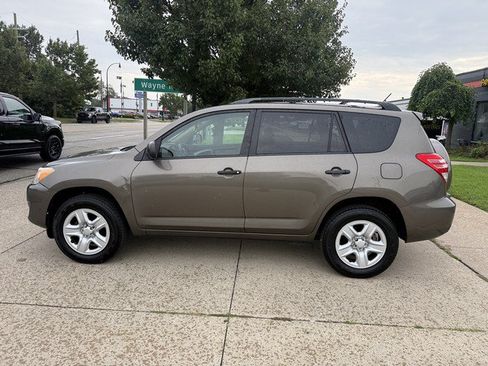 Used 2011 Toyota RAV4 2WD w/ Base L4 Extra Value Pkg image 8