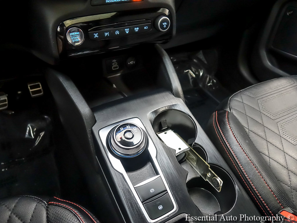 Certified 2024 Ford Escape ST-Line Elite w/ Premium Technology Package AWD/4WD image 19