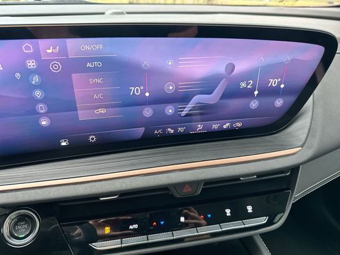 New 2025 Buick Envision Sport Touring image 19