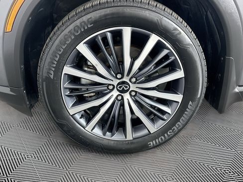 Used 2023 INFINITI QX60 Sensory w/ Vision Package image 37