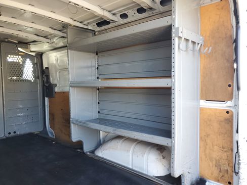 Used 2016 Nissan NV 2500 SL w/ Technology Package image 31