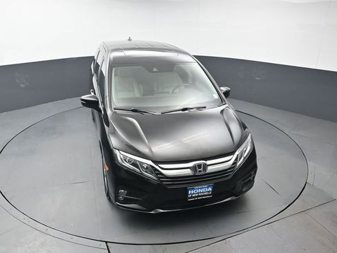 Used 2018 Honda Odyssey EX-L image 46