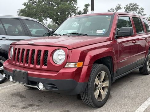 Used 2017 Jeep Patriot High Altitude AWD/4WD image 12