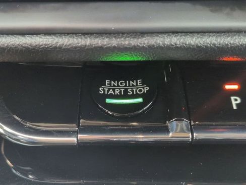 Certified 2025 Lincoln Corsair Premiere w/ Equipment Group 101A image 21