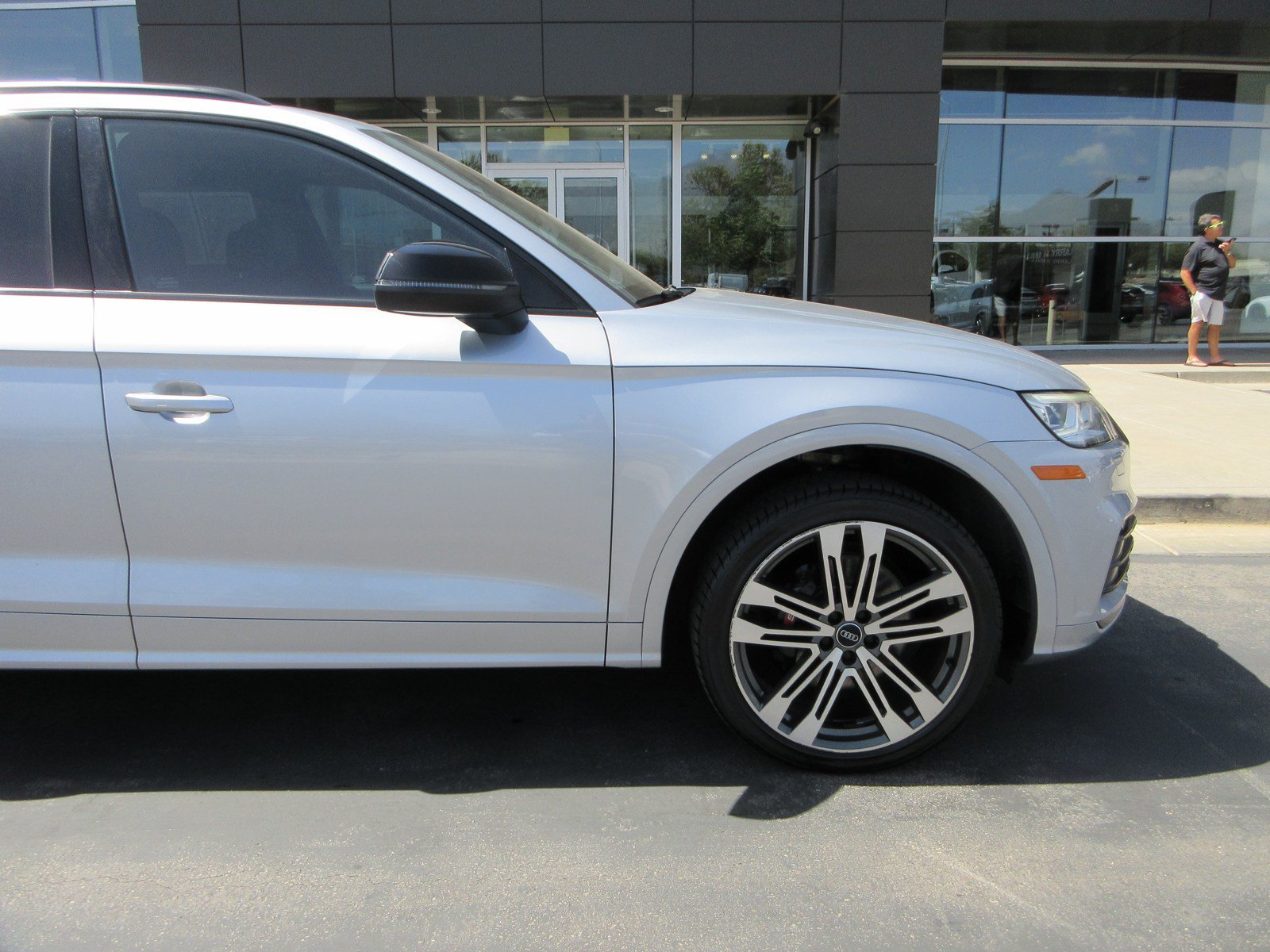 Used 2019 Audi SQ5 Premium Plus AWD/4WD image 12