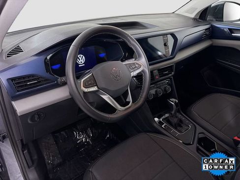 Used 2023 Volkswagen Taos SE image 9