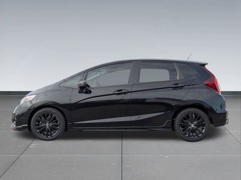 Used 2018 Honda Fit Sport image 3