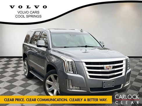Used 2019 Cadillac Escalade Luxury image 1