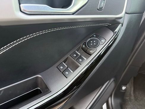 Certified 2023 Ford Explorer ST image 24