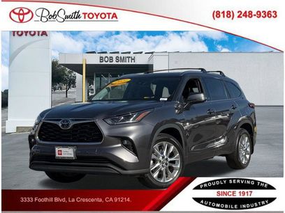 Certified 2021 Toyota Highlander Limited