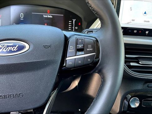 Used 2023 Ford Escape Active w/ Tech Pack #1 AWD/4WD image 12