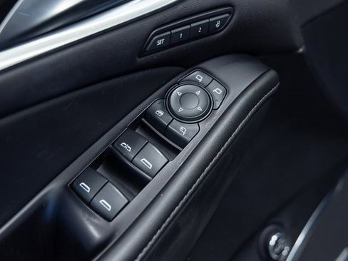 Used 2020 Buick Enclave Avenir w/ Avenir Technology Package image 12