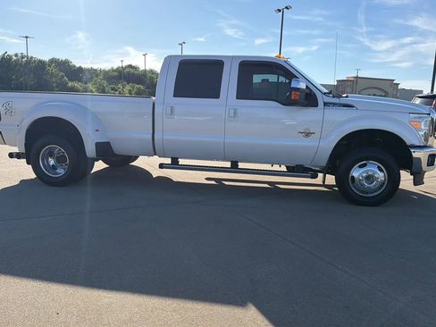 Used 2016 Ford F350 Lariat w/ Lariat Ultimate Package AWD/4WD image 31