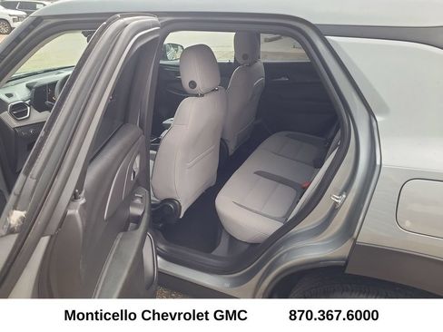 Certified 2025 Chevrolet TrailBlazer LS w/ LS Convenience Package FWD image 27