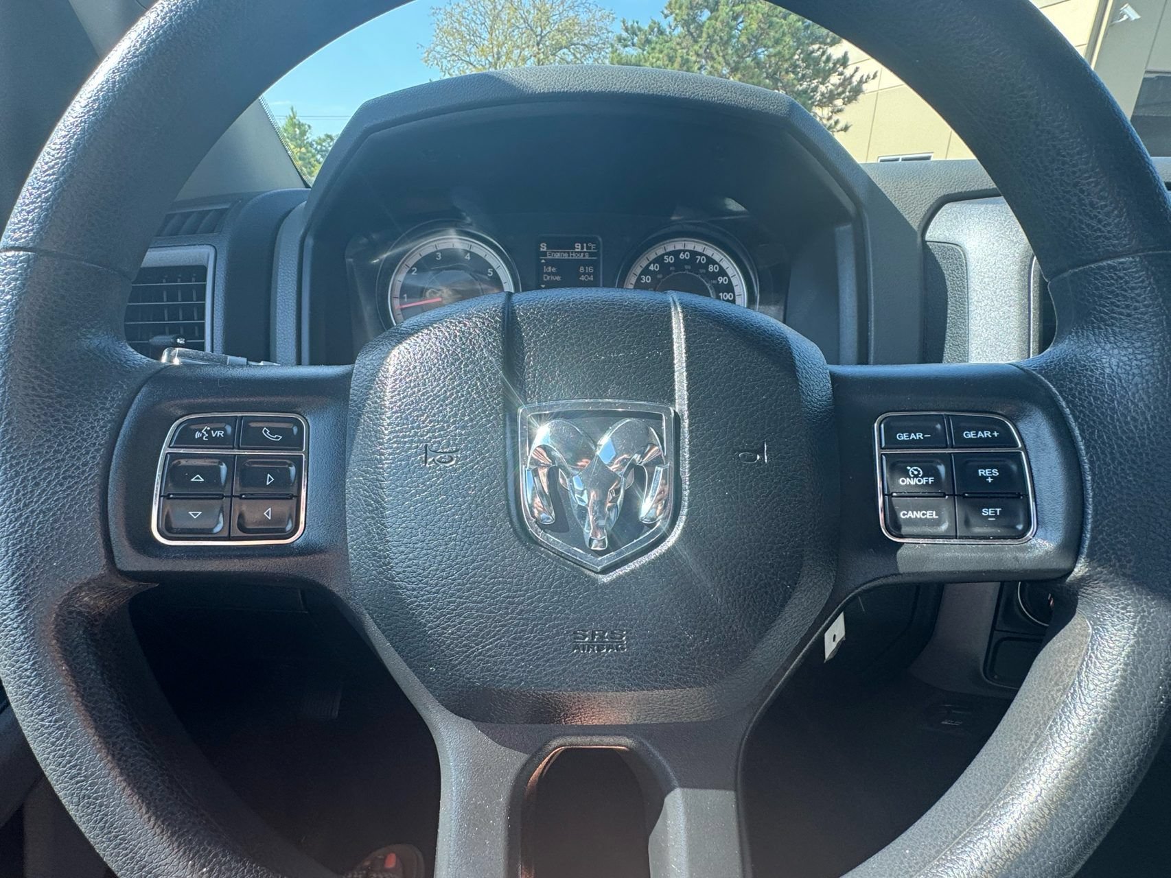 Used 2018 RAM 1500 Express RWD image 8
