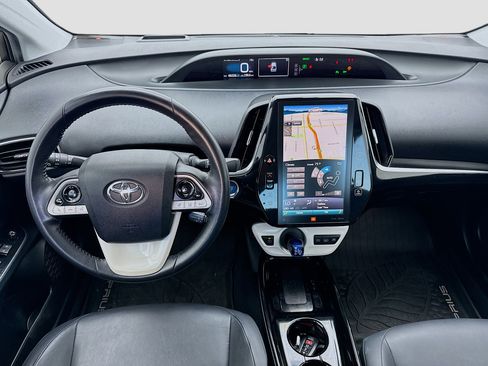Used 2019 Toyota Prius Prime Advanced FWD image 14