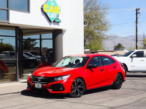 Used 2019 Honda Civic Sport image 2